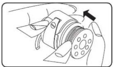 MEDION LIFE SM70 - Threading the bobbin case - 5