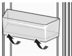 SIGNATURE SKSFD4826P - Using Door Bins - 1