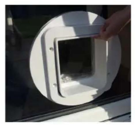 Sure Petcare SureFlap Microchip XL - Installatie in glazen deuren of ramen - 4