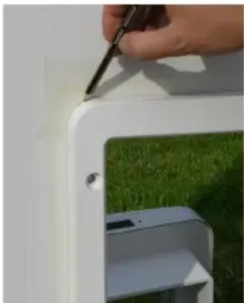 Sure Petcare SureFlap Microchip XL - Installation in metal doors - 1