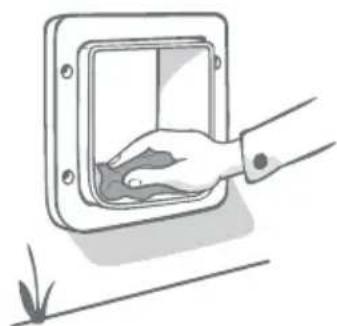 Sure Petcare SureFlap Connect Microchip - The floor of the tunnel - 1