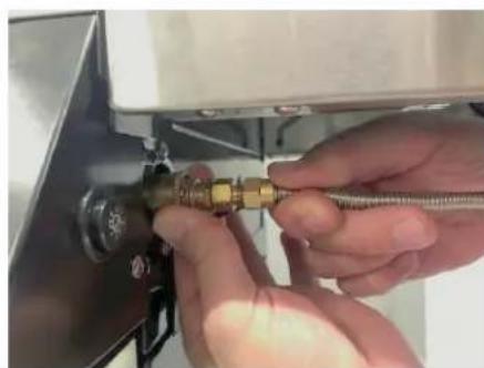 Roesle VIDER0 G2 - Chiudere sempre l'attacco rapido (su entrambi i lati) con le copertura di protezione quando non viene utilizzato! - 3