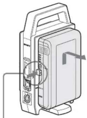 SONY BC-L70 - 取り外し - 1