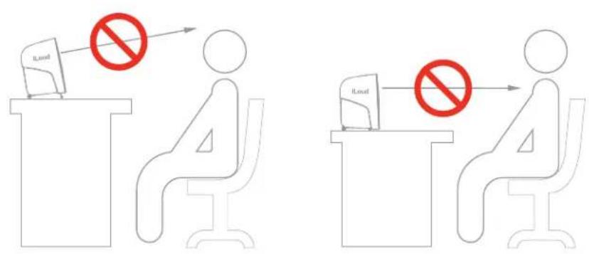 IK Multimedia iLoud Monitor Pro - Positionnement sur le poste de travail - 2