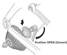 SHIMANO FH-QB400-HM - Retrait de la roue - 1