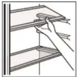 TEKA RLF 74930 WH - Colocación de las baldas de la puerta - 1