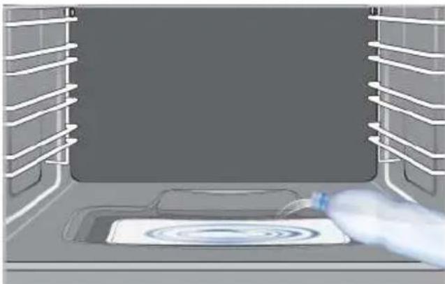 BEKO BBISM13300XPE-1 - Nettoyage du bassin d'eau à la base du four - 1