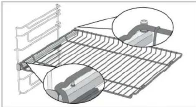 BEKO BBIM13301XPE-1 - Mise en place appropriée de la grille métallique et du plateau sur les rails téléscopi - 1