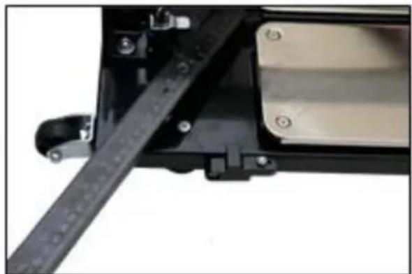 MSW TCM800 - Cutting a tile at right angle - 4