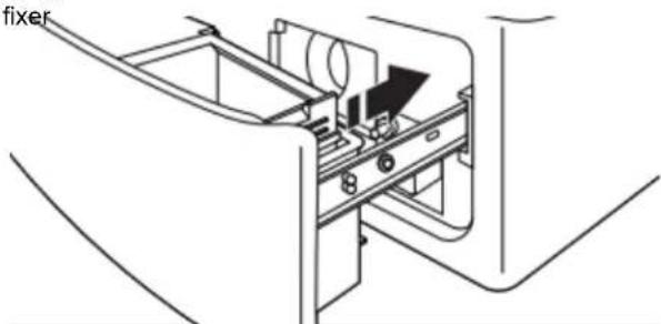 MAYTAG MFW7020RW - Nettoyage du filtre de la pompe de 4. vidange / Vidange de l'eau résiduelle (sur certains modèles) - 6