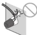 YAMAHA HTR-5072 - Меры предосторожности при подключении кабелей колонок - 3