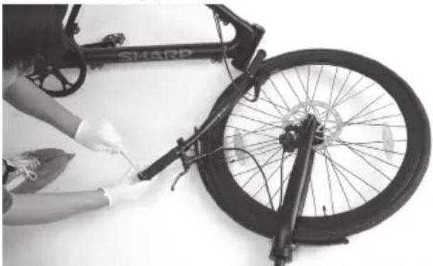SHARP BK-RS08ES - Step 4: Remove the grip - 1