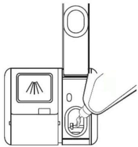 Pando PLB-7161 - Filling The Rinse Aid Reservoir - 2