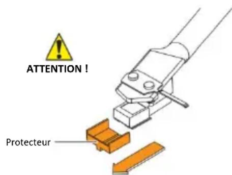ATTENTION ! Protecteur