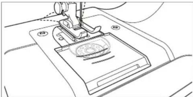 Prixton P125 - Inserting the bobbin - 2