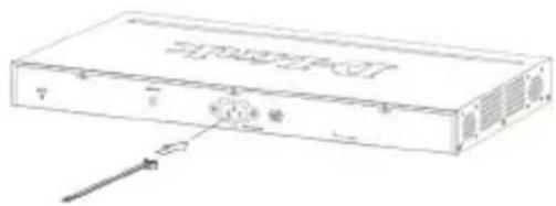 D-LINK DGS-1510-52XMP - Installation de l'attache du cordon d'alimentation - 1