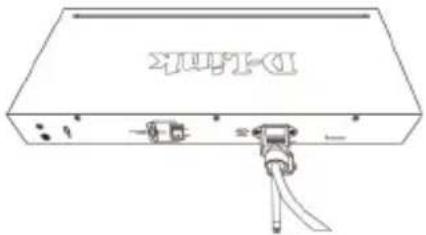 D-LINK DGS-1210-52 - Installazione della clip per il cavo di alimentazione - 5