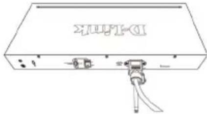 D-LINK DGS-1210-52 - Instalación del clip del cable de alimentación - 5