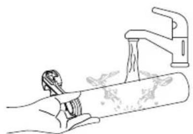 KENMORE HF5010 - CLEANING & REPLACING THE BRUSH ROLLER - 3