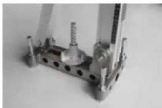 MSW CDM 2200D TITAN KIT - La fixation et le montage du moteur de forage et du support - 2