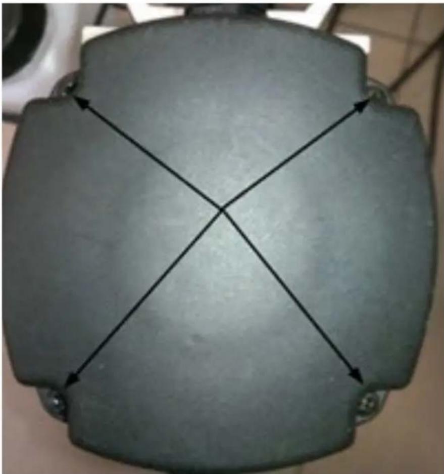 MSW MD60-ECO - Para reemplazar las escobillas de carbón: - 1