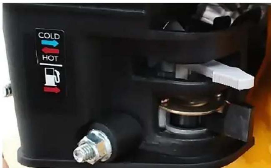 MSW GP-100 - STARTING THE ENGINE: - 1