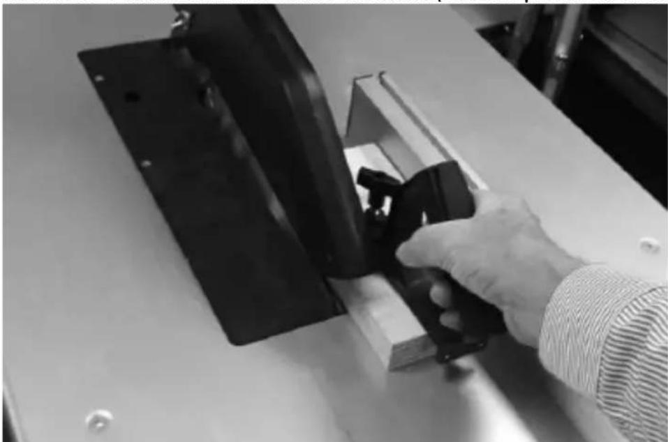 MSW SBBD-2800MAX - Making longitudinal cuts - 2