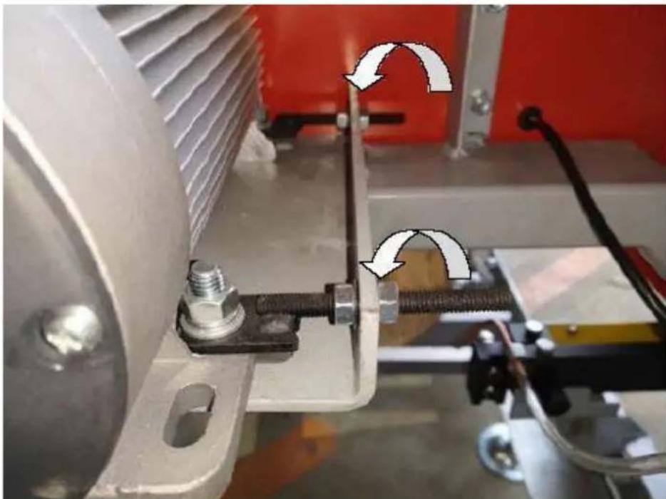 MSW WOOHS-7HP - SOSTITUZIONDE DELLE CINGHIE - 3