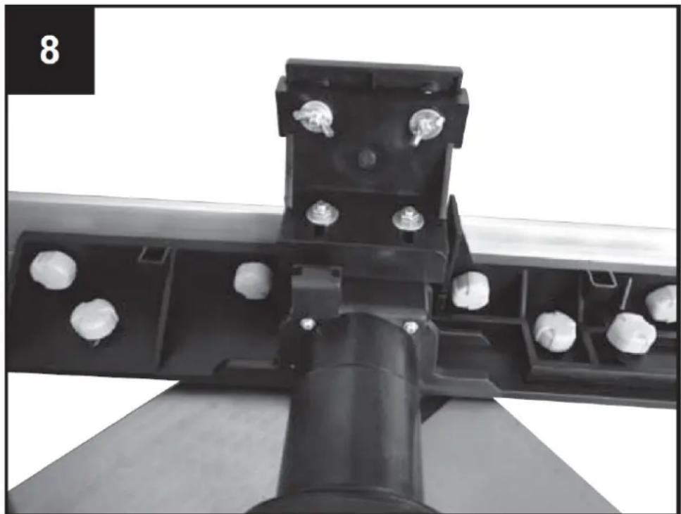 MSW WOBD-1500Y - Anbringen des Fräsanschlags auf dem Arbeitstisch, Abb. 8-11 - 1