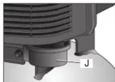 DEWALT D55167 - Checking Air Filter Element (Fig. 1) - 1