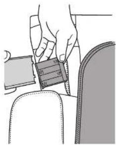 Human Touch Perfect Chair PC-610 - Instale las baterías en el sistema lumbar - 3