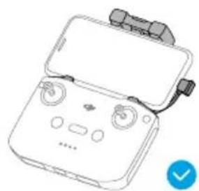 Dessin au trait d'un appareil portable avec panneau de commande et écran (sans texte ni symboles)