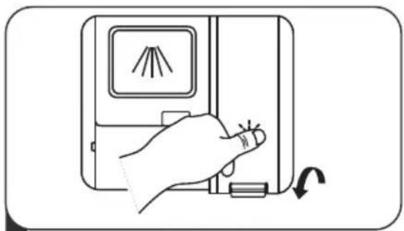 BRANDT BF3534CX - Filling The Rinse Aid Reservoir - 3
