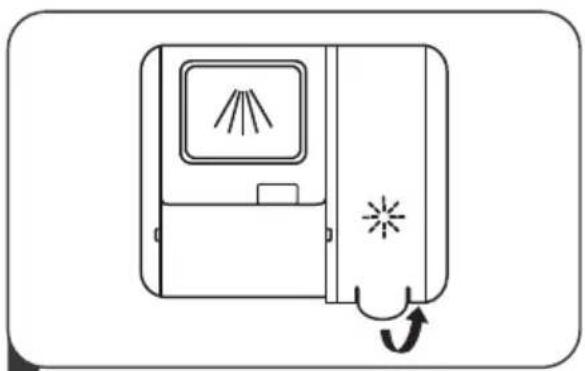 BRANDT BDF424VDX - • Filling The Rinse Aid Reservoir - 1