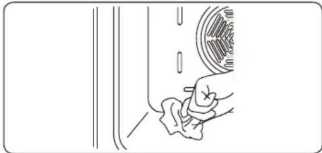 BRANDT BOH1222X - Cleaning the Inside of the Oven - 1