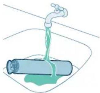 PHILIPS HomeRun 9000 XU9100 - Cleaning the rolling mop and water tank in the robot - 6