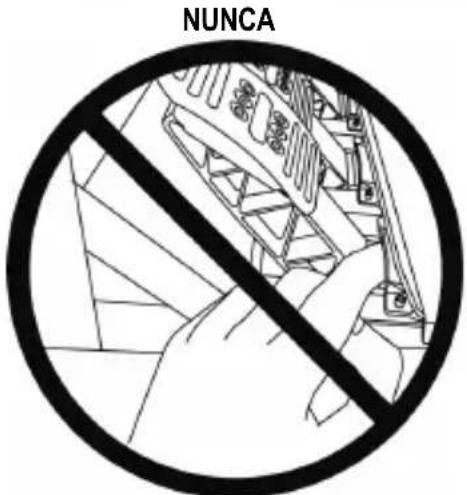 THRUSTMASTER T248 - Aviso - Perigo de esmagamento do pedal ao jogar - 3