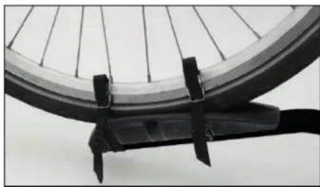 Eufab Crow - Montaggio delle biciclette sul supporto posteriore - 2