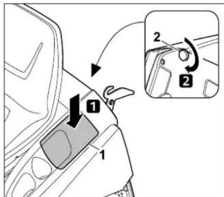 STIHL RT 6127 ZL - Ouverture et fermeture du compartiment batterie - 2