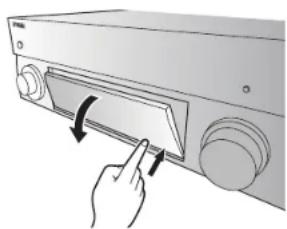 YAMAHA MusicCast RX-A1070 - Abrir y cerrar la puerta del panel delantero - 1