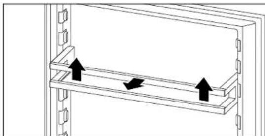 LIEBHERR ICNb 5123 Plus - Retirer les balconnets de contre-porte - 1