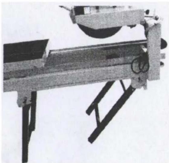 MSW SSAW-2500PRO - Folding the Stand: - 2