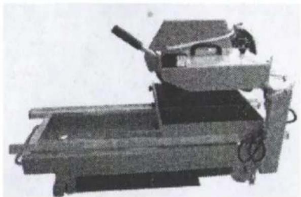 MSW SSAW-2500PRO - Folding the Stand: - 4