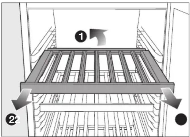 MIELE KWTS 4785 F 125 - Retirer les clayettes en bois et les re-mettre en place - 1