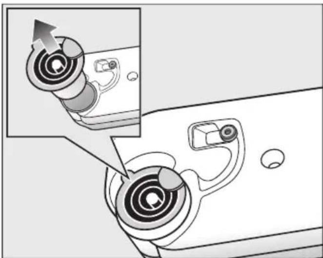 MIELE TEL685WP - Nettoyer le filtre à peluches du réservoir d'eau de condensation - 2