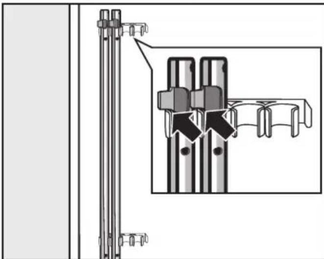 MIELE W1 WEI885 WPS - Fixer les tiges de transport - 1