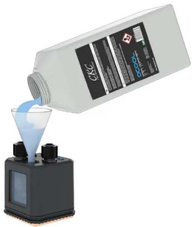 Alphacool Eisbaer 240 - FILLING UP COOLANT - 1
