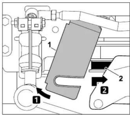 STIHL RT 5097 Z - Accrochage du plateau de coupe à l'avant (RT 5097, RT 5097 Z) : - 5
