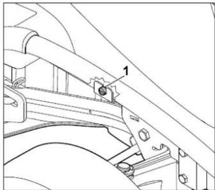 STIHL RT 5097 Z - Accrochage du plateau de coupe à l'arrière : - 6