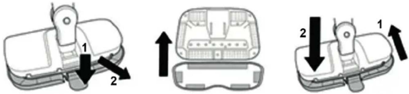 DIRT DEVIL DD7004 - Replacing the microfiber pad - 1